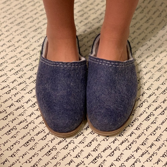 warm wool slippers - Picture 6 of 14
